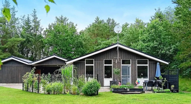 Коттедж 6 Person Holiday Home in Saeby-by Traum