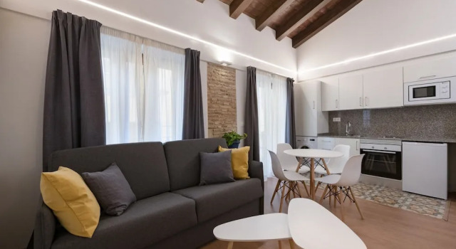 Old Town Flats Casa Burguerini, Забронировать Отель Отели Коста-де-Валенсии с парковкой, рядом с Церковь Сан-Хуан-де-ла-Крус, Парковка