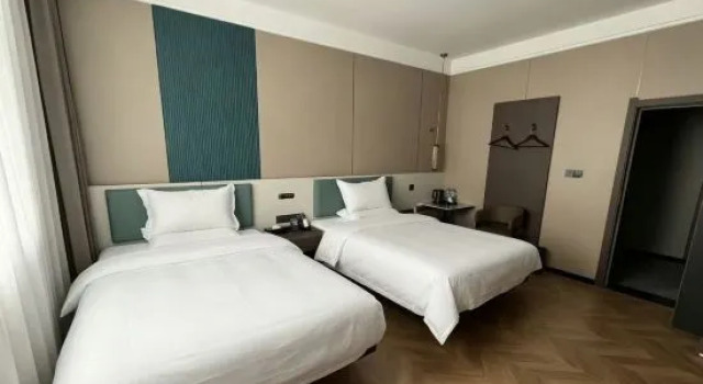 Letto in camerata Hotel Manta