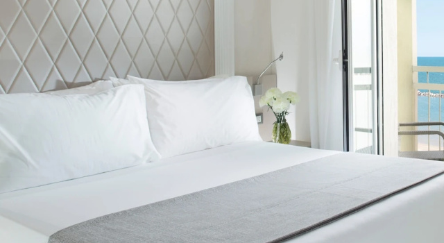 Семейный номер Superior с видом на море Hotel Riviera