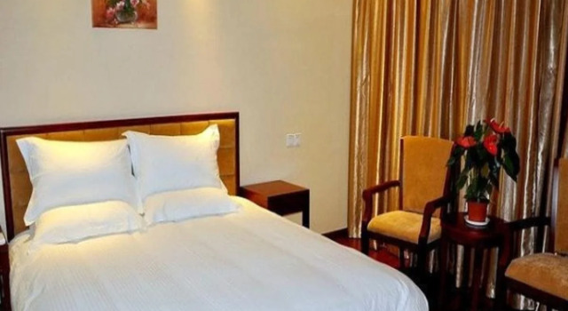 GreenTree Inn Wuxi Binhu District Gonghu Avenue Jinchengwan Park Express Hotel
