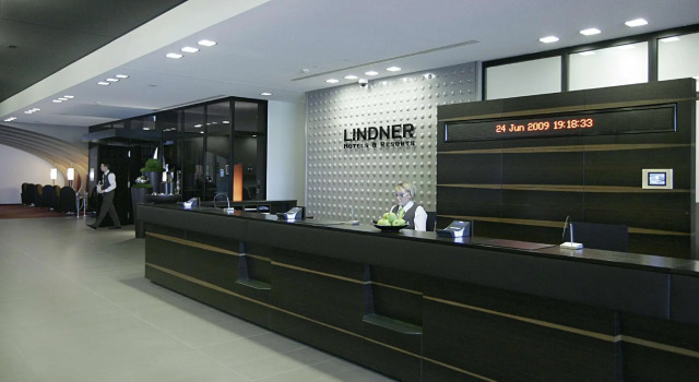 Lindner Congress & Motorsport Hotel Nürburgring, Rezerwuj Hotel Hotele SPA w Vulkan Eifel, SPA