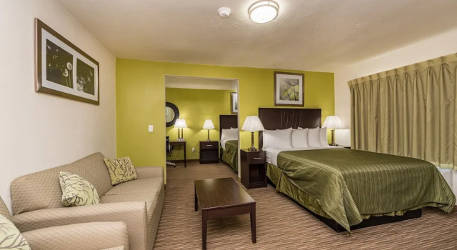 Четырёхместный номер Deluxe Sundowner Motel Sequim