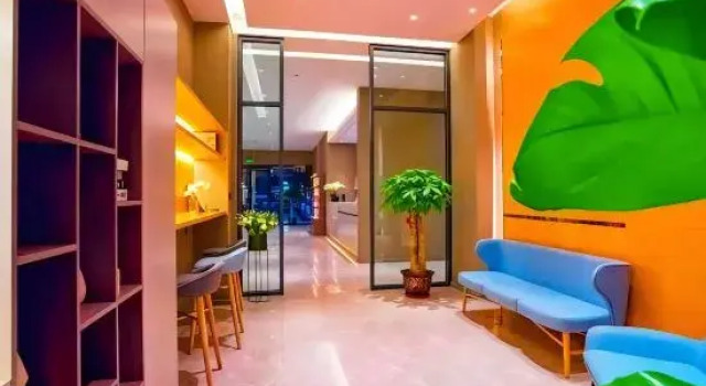 Homeinn Hotel (Wenchang High-Speed Railway Station Wenwei Road), Book Hotel Wenchang Hainan