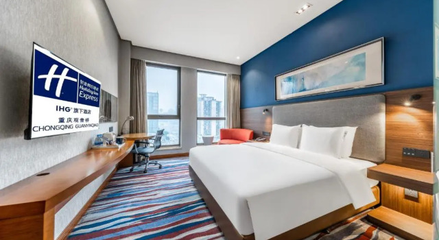 Семейный номер Standard Holiday Inn Express Chongqing Guanyinqiao by IHG