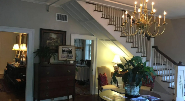 Carriage House Inn, Забронировать Отель Отели Южной Каролины с завтраком, Завтраки