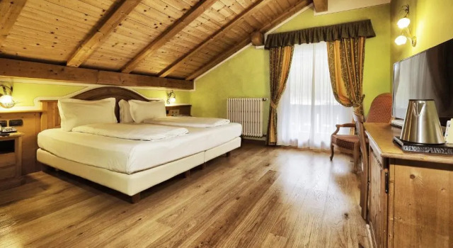 Полулюкс Hotel Bertelli