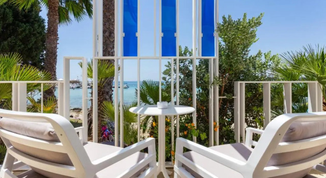 Полулюкс Calapetra Resort