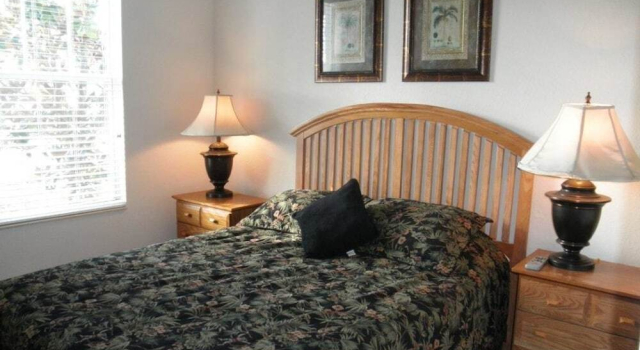 4 Br Villa - Trafalgar Village Sleeps 10 - Sfm 3158