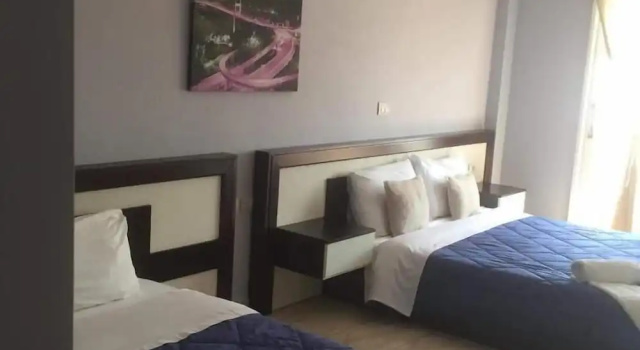 Трёхместный номер Standard с видом на море Hotel Kolagji
