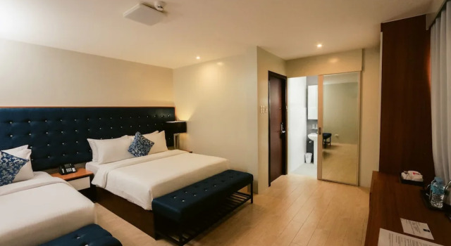 Двухместный номер Deluxe с балконом The Madeline Boutique Hotel & Suites