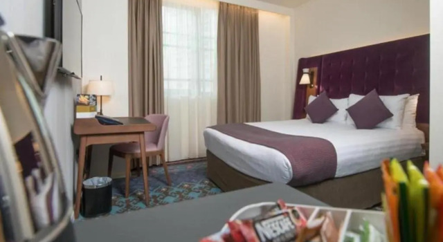 Двухместный номер Classic Mercure London Bankside