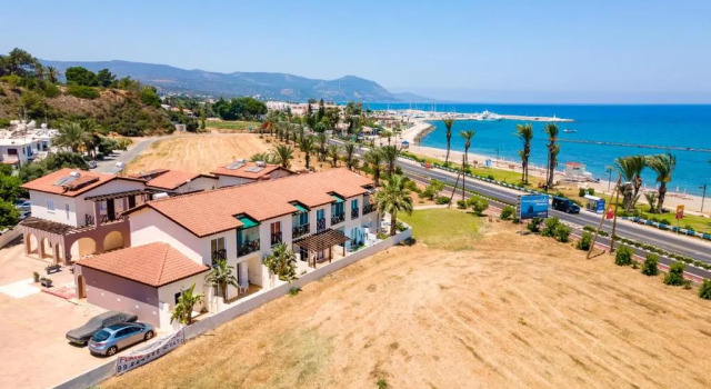 Апартаменты Kate's Latchi Beachfront Apartment 4 by Ezoria