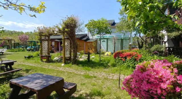Salmon Village Pension