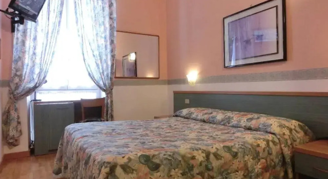 Hotel Genova, Забронировать Отель Отели Специи 3 звезды, рядом с Порт Ла Специи, 3*