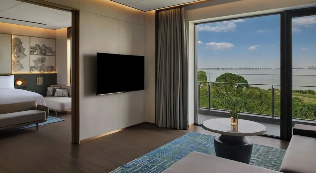 Номер Executive Suzhou Marriott Hotel Yangcheng Lake