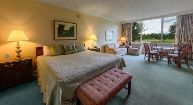 Студия The Inn at Houndslake