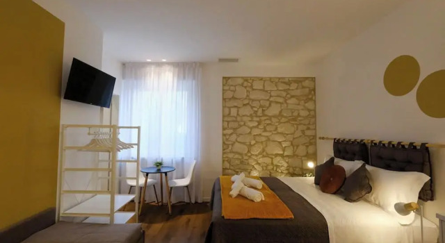 Verona Sweet Rooms - Affitti Brevi Italia, Забронировать Гостевой дом Гостевые дома Вероны, рядом с Филармонический театр Вероны, Гостевой дом