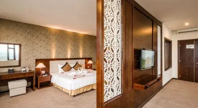 Люкс Grand с видом на горы Muong Thanh Grand Ha Tinh Hotel