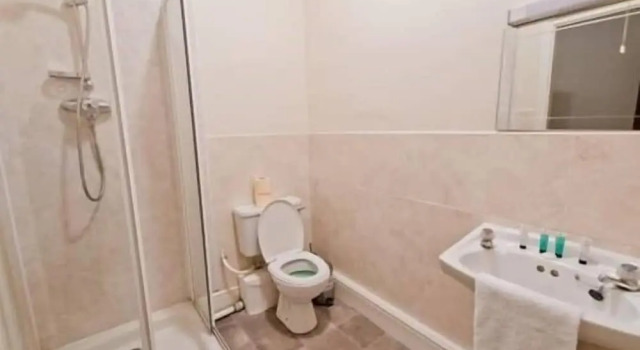 Четырёхместный номер Standard The Watergate Inn