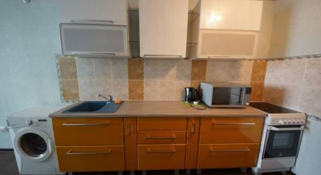 Aviatorov 38 Apartments, Buchen Sie Ferienwohnung Hotels in Region Krasnojarsk mit Pool, Schwimmbad