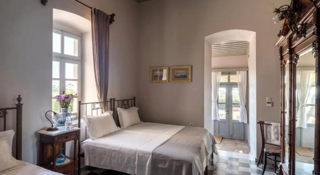 DellaGracia Mansion - up to 10 guests