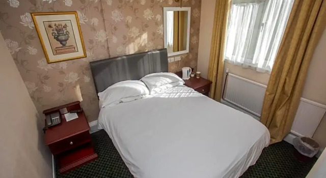 Двухместный номер Economy Bells Hotel