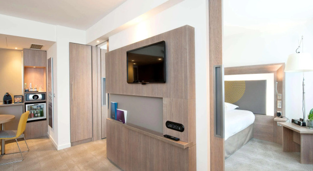 Novotel Lodz Centrum, Prenota Hotel Hotel business a Lodz, 4* 5*