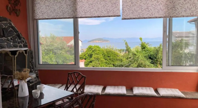 Апартаменты House by the sea 2