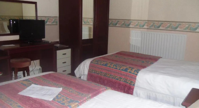 Двухместный номер Standard Waverley Hotel