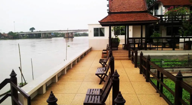 Двухместный номер Deluxe Ayutthaya Garden River Home