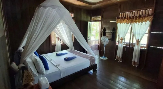 Mamaling Resort Bunaken, Prenota Resort Bunaken 