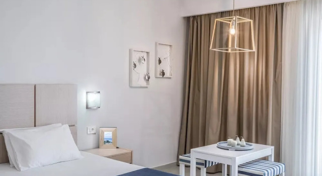 Студия с балконом и с частичным видом на море Sea View Hotel & Apartments