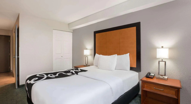 Двухместный номер Standard La Quinta Inn by Wyndham Everett