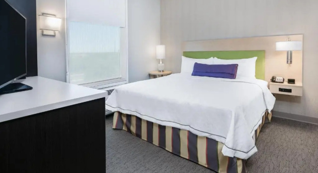 Двухместный люкс c 1 комнатой Home2 Suites By Hilton Austin Airport