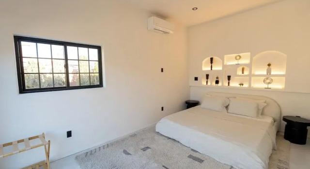 The Nicho House: 4BD Ultra-Modern Adobe: Walk to Plaza, Varaa Lomakoti Santa Fe New Mexico