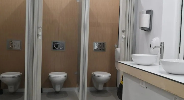Кровать в общем номере Stay With Me Hostel