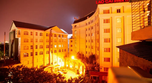 city hotel, Rezervovat Hotel Hotely v Lao Cai s bazénem, Bazén