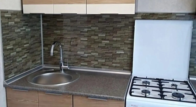 Apartments on Sverdlov Avenue 4B, Prenota Appartamento Gubaha Perm Krai