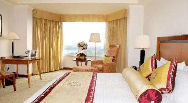 Двухместный номер Executive Hôtel du Parc Hanoï