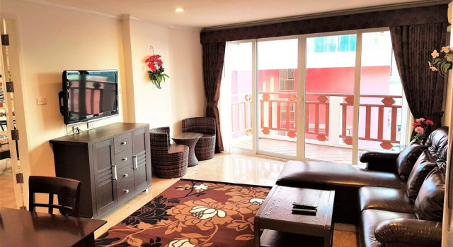 Spacious 2 Bedroom in Great Location Royal Hill Resort Pattaya, Забронировать Курортный отель Центральная Паттайя Паттайя