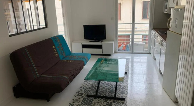 Cannes Anglais Top Appart Centre Pres des plages 5 Pers 2pieces, Забронировать Апартаменты/квартира Апартаменты Канн, рядом с Galerie Alexandre Leadouze, Апартаменты/квартира