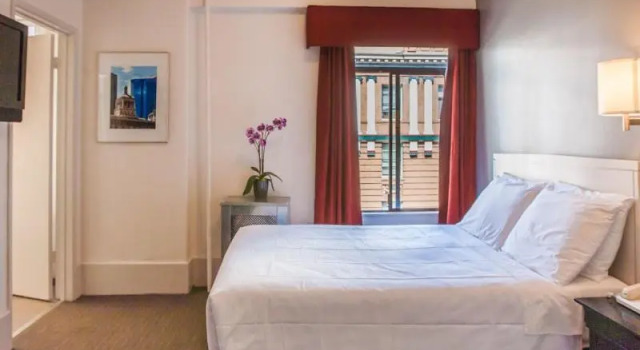 Двухместный номер Deluxe Grant Plaza Hotel