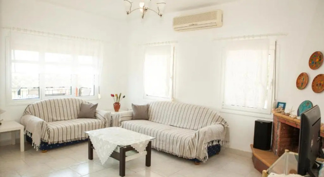 #FLH - Traditional House 1, Kastri, Prenota Hotel Nikiti Sithonia