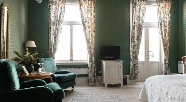 Двухместный номер Standard с балконом Grand Hotel Marstrand