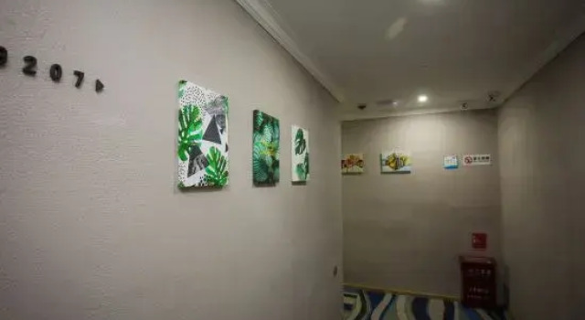 Lang Xuan, Rezerwuj Hotel Hotele w Kunming z parkingiem, Parking