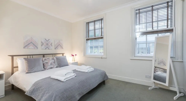 Charming one Bedroom Apartment in Central London Close to Oxford Street, Varaa Huoneisto Asunnot kohteessa Merseyside, Huoneisto