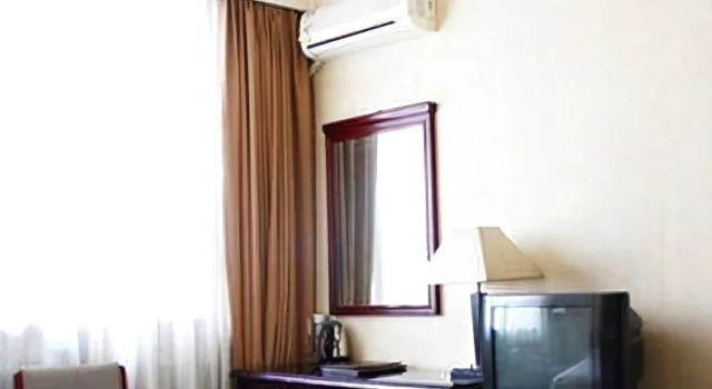 Jiaoyu Hotel, Забронировать Отель Дао Ли Харбин, рядом с Harbin People Flood Control Success Memorial Tower