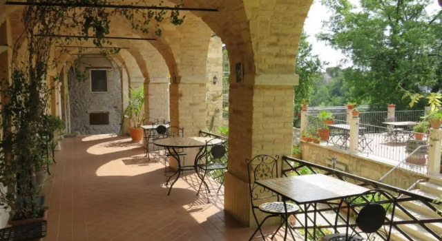 Antico Borgo Piceno, Book Hotel Ascoli Piceno Marche
