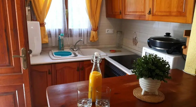 Casa Stephan,2 bedroom,pool, Denia